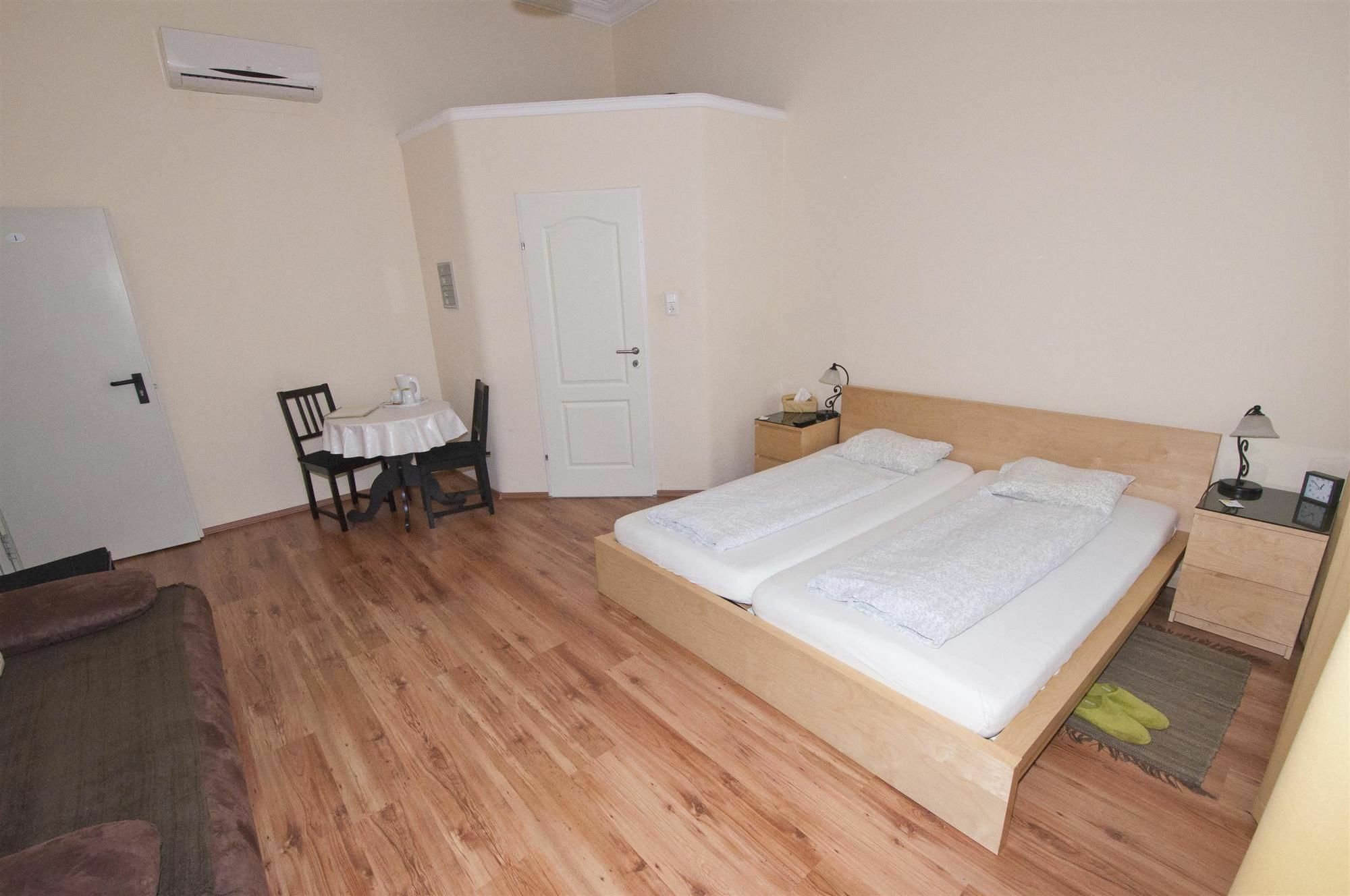 K+T Boardinghouse Hotell Wien Eksteriør bilde